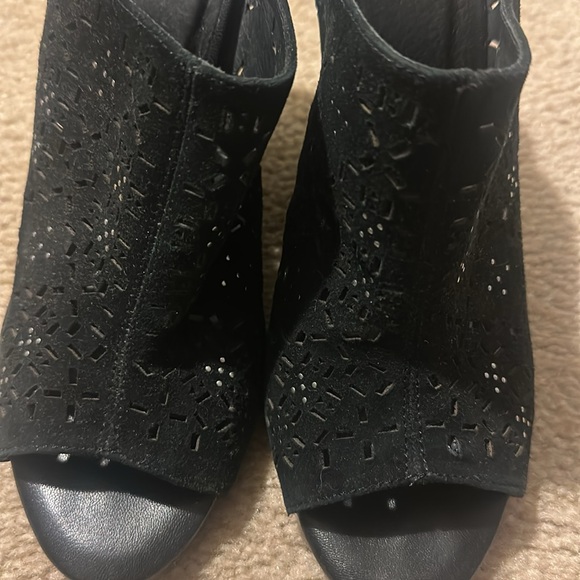 Joie suede slip on wedges - Picture 4 of 6